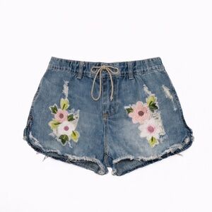 🌸 Sadie & Sage Embroidered Distressed Bloomer Shorts